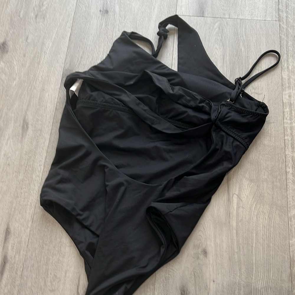 BECCA® by Rebecca Virtue Color Code Sadie Asymmetric One Piece Swimsuit - Picture 4 of 9